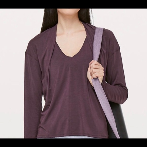 lululemon shirt - Picture 3 of 5